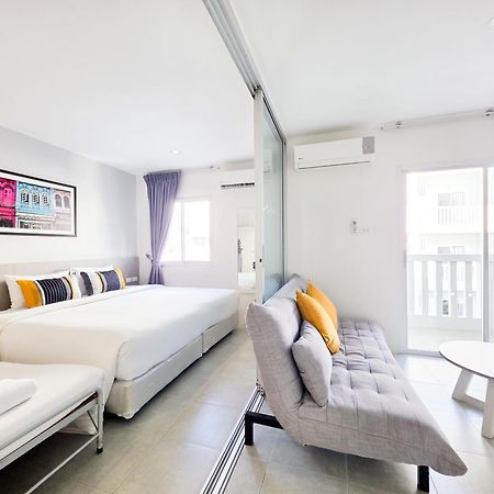 Recenta Suite Phuket Suanluang Екстер'єр фото
