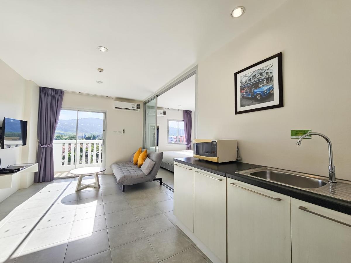 Recenta Suite Phuket Suanluang Екстер'єр фото