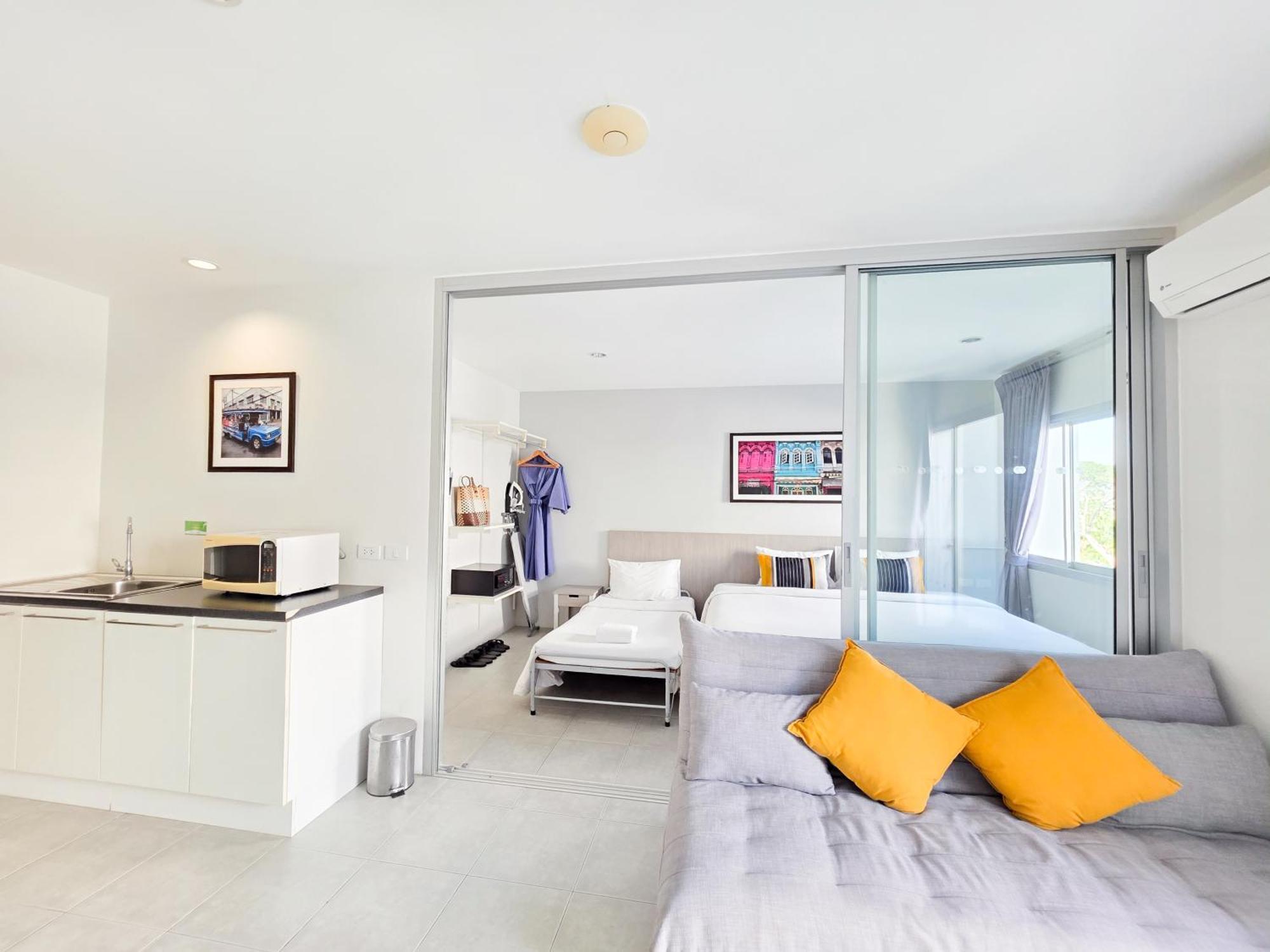Recenta Suite Phuket Suanluang Екстер'єр фото