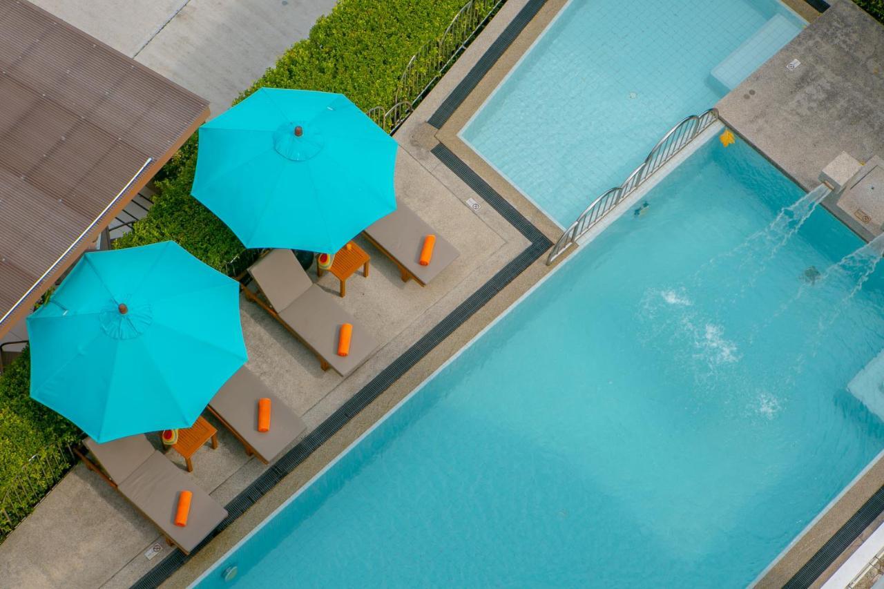 Recenta Suite Phuket Suanluang Екстер'єр фото